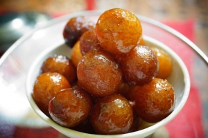Receta de Bolitas de leche en polvo fritas o Gulab Jamun
